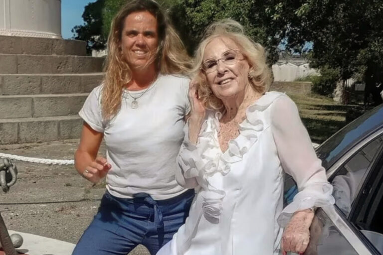 El arco narrativo de Mirtha Legrand termina en el Faro de la Memoria de Mar del Plata