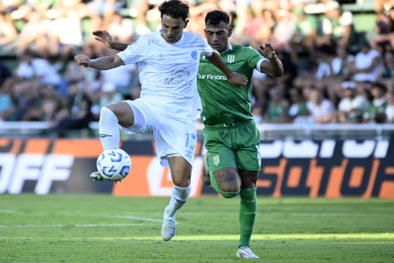Liga Profesional: Banfield y Belgrano empataron 1 a 1 en el Solá