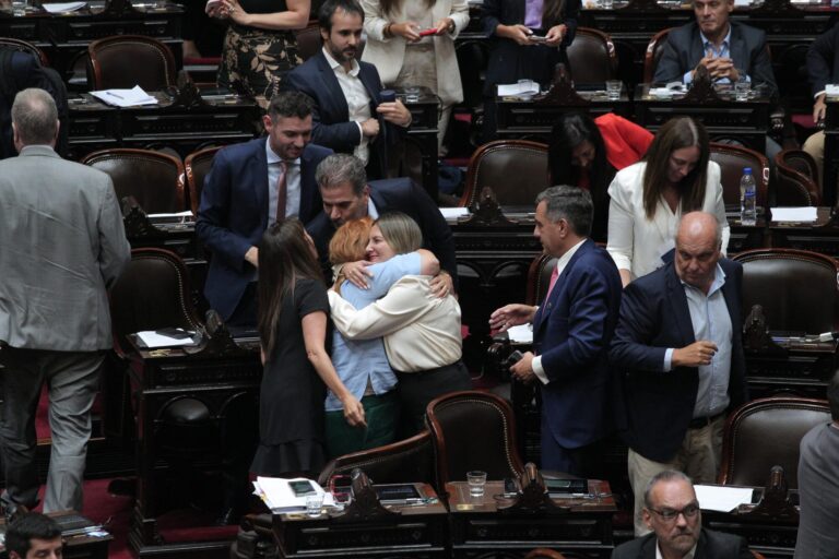 Ficha Limpia: obtuvo media sanción el proyecto que impediría a Cristina Kirchner ser candidata