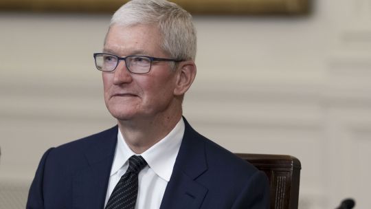 El CEO de Apple se reunirá con Trump ante la amenaza de aranceles para el iPhone