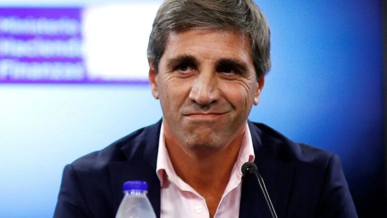 Luis Caputo desconoce el monto del préstamo del FMI