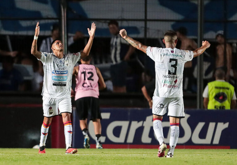 Copa Argentina: Talleres fue eliminado por Deportivo Armenio