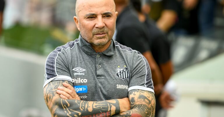 Sampaoli cerca de Neymar? El DT argentino tiene una propuesta para dirigir al Santos