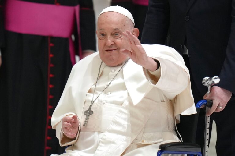 De qué murió el papa Francisco