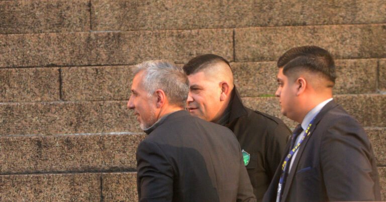 El fiscal Diego Luciani rechazó la domiciliaria de Cristina Kirchner y ahora define el Tribunal