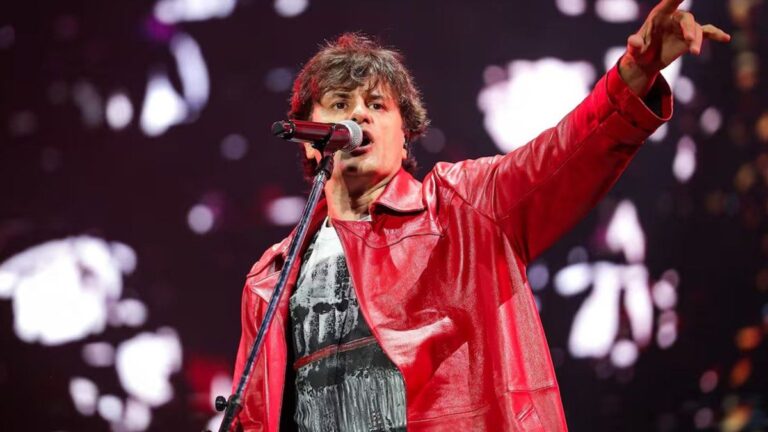 Los Piojos jugaron un picado en River antes de sus shows