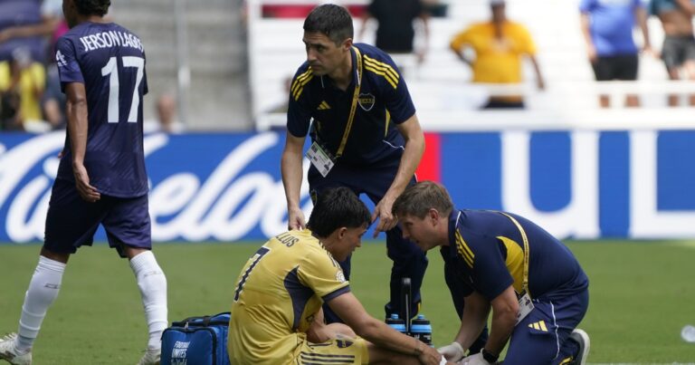 Zeballos, regreso al 11 y cambio rápido por lesión antes del primer gol de Boca
