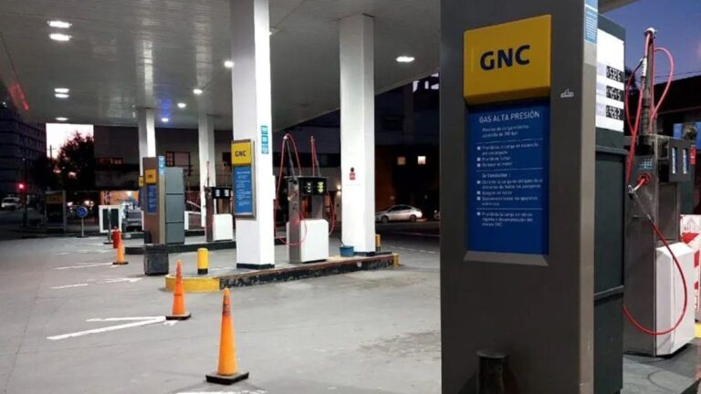 Suspendieron suministro de GNC en estaciones de servicio de todo el país por el frío polar