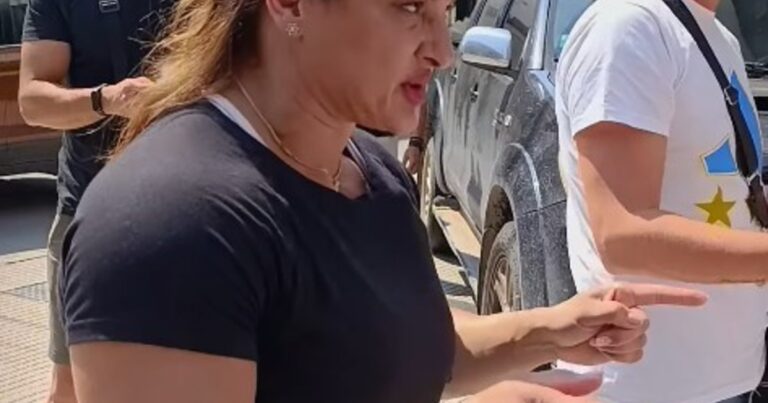La ex boxeadora Alejandra «Locomotora» Oliveras fue internada de urgencia en Santa Fe