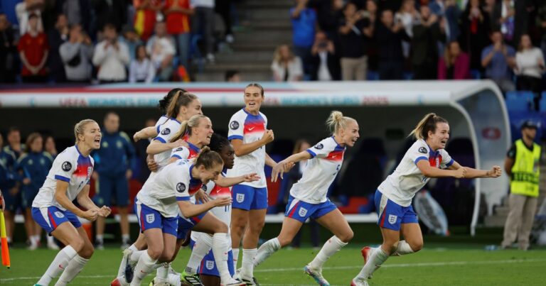 Con un penal como el de Julián Álvarez, Inglaterra se consagró campeón de la Eurocopa Femenina