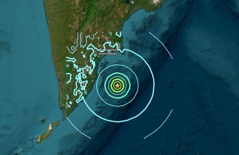 Un poderoso terremoto de magnitud 8,8 en Rusia desata alertas por tsunami en Japón y Estados Unidos