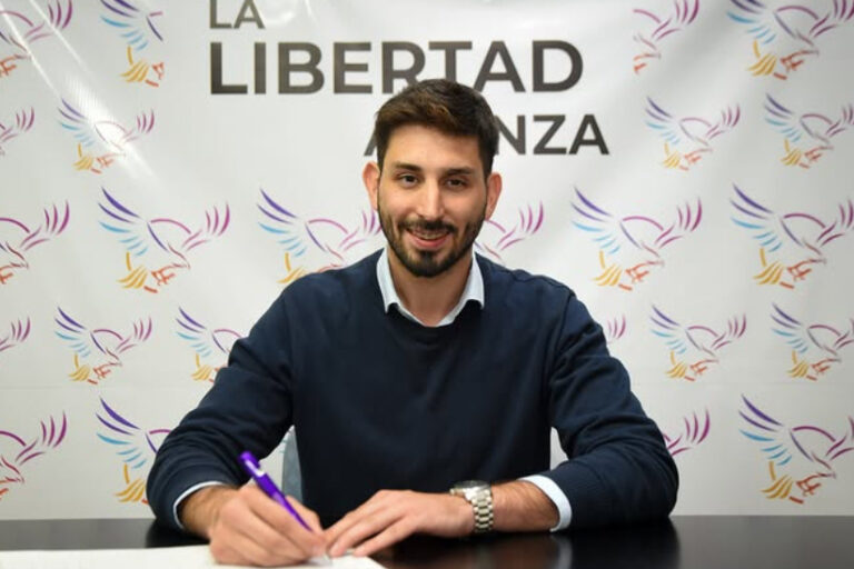 Un candidato libertario, a juicio por violencia de género