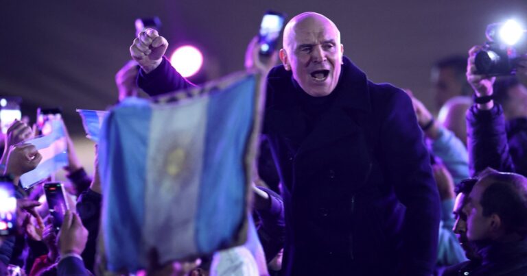 «No me rompan las bolas con eso»: José Luis Espert estalló cuando le preguntaron por su vínculo con Diego Spagnuolo