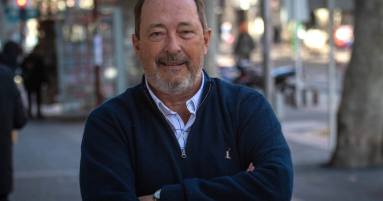 Ernesto Sanz cuestionó el «amateurismo político» del Gobierno y advirtió que si no cambia podría afrontar dos años de parálisis tras las elecciones