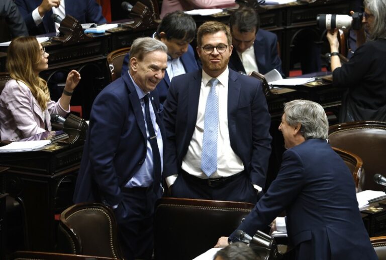 Pichetto, Michel y De la Sota insinúan un armado transversal del peronismo