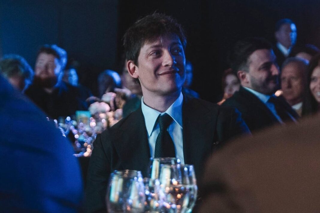 Funcionarios del Gobierno nacional en reunión de trabajo.