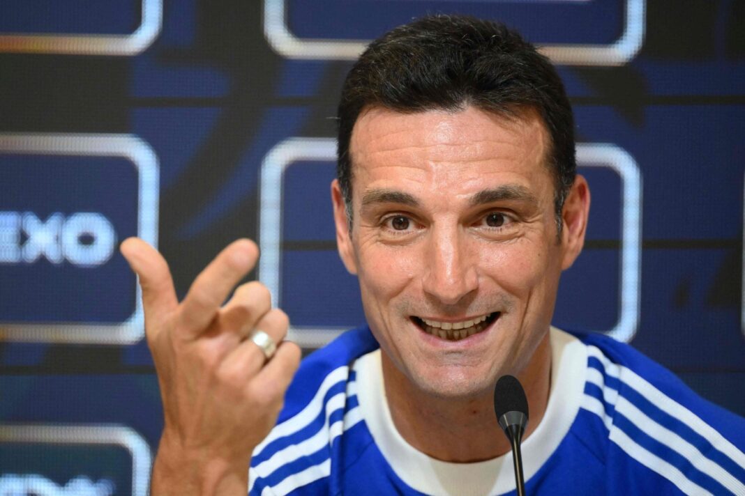 Lionel Scaloni, director técnico de la selección argentina, en una conferencia de prensa.