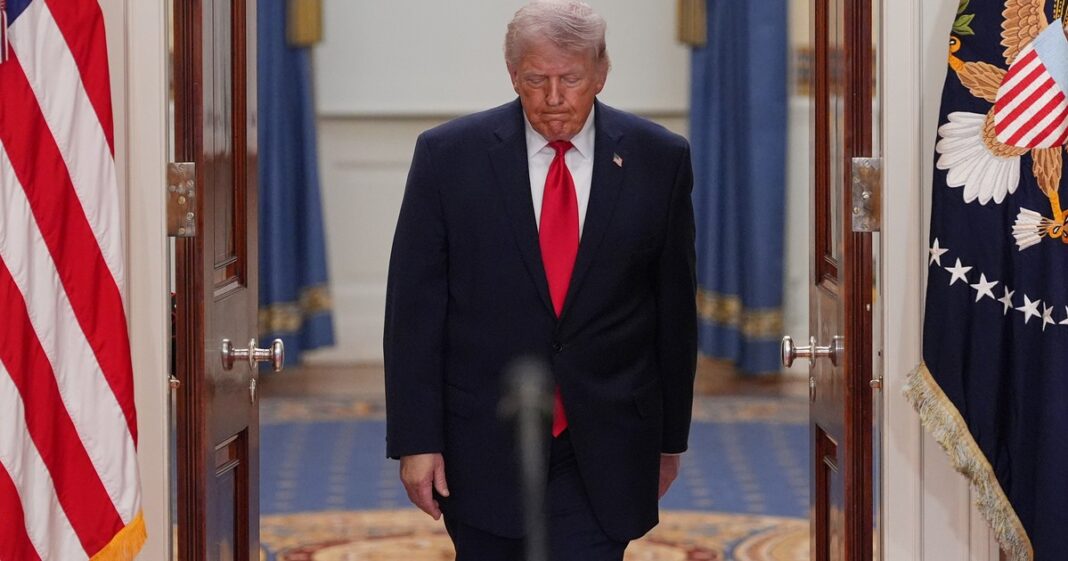 Fachada de la Casa Blanca, sede del gobierno de Estados Unidos.