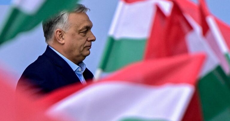 Viktor Orbán, primer ministro de Hungría, durante un discurso público.