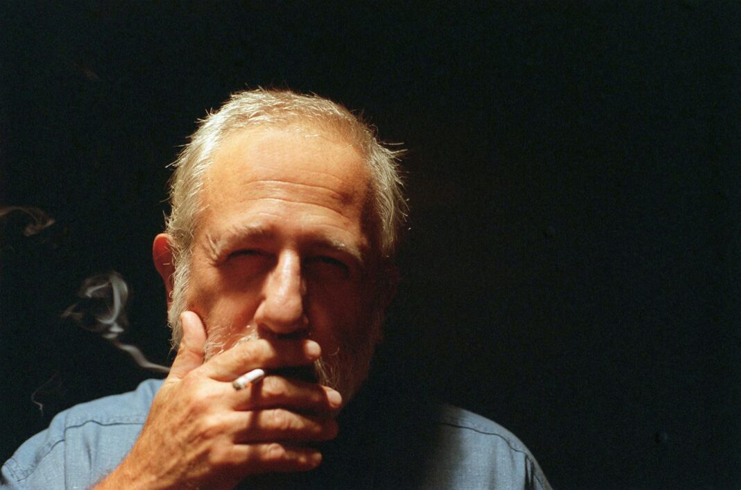 Retrato del director de cine Adolfo Aristarain