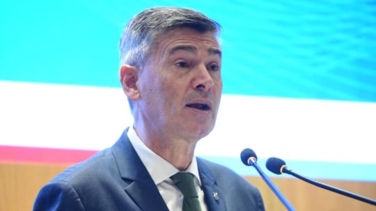 Daniel Passerini, intendente de la ciudad de Córdoba, durante una entrevista.