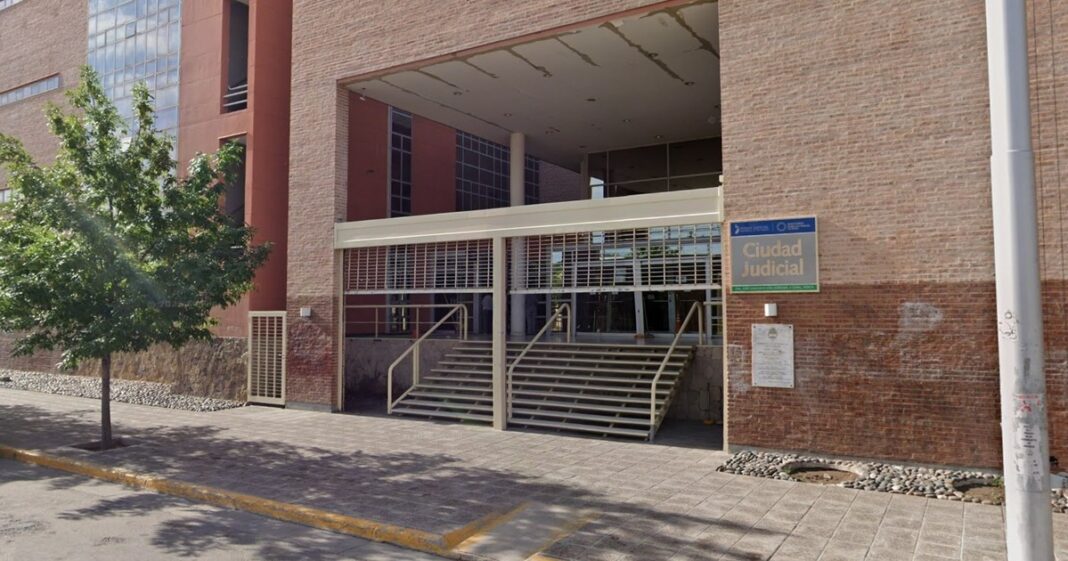 Edificio judicial en la provincia de Río Negro, Argentina