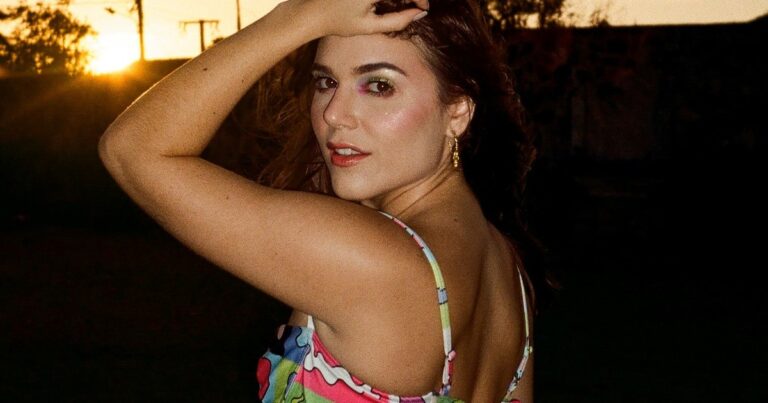 Lalywood, artista colombiana, presenta su álbum "Declaraciones menstruales"