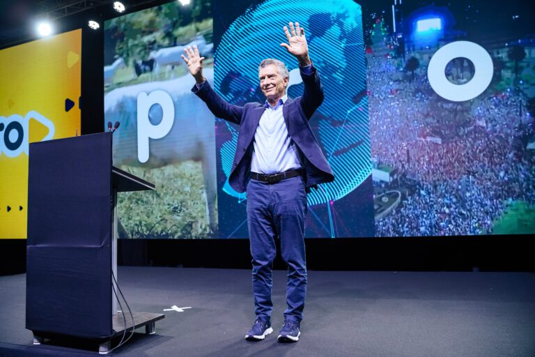 Mauricio Macri durante un discurso en el inicio de su gira federal por el NEA.