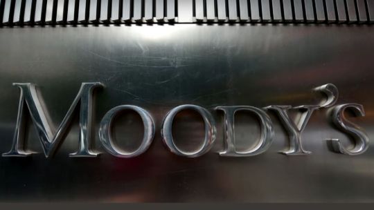 Gráfico de calificación crediticia de México con logo de Moody's