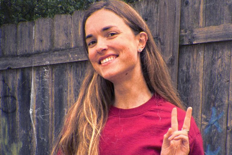 Fotografía de la ciclista Moriah Wilson durante una competencia.