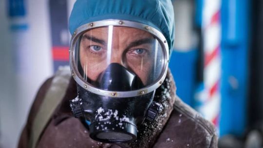 Imagen promocional de la serie El Eternauta con Ricardo Darín