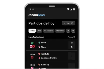Jugadores de River Plate entrenando antes del partido contra Bragantino