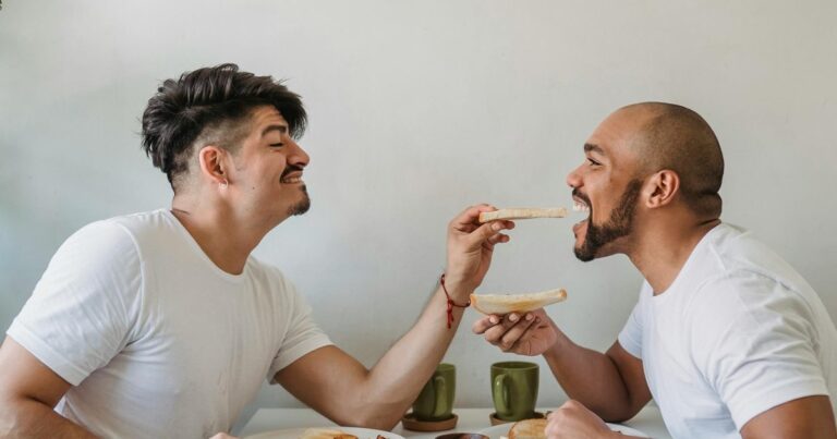Tim Spector, epidemiólogo, hablando sobre nutrición y desayuno.