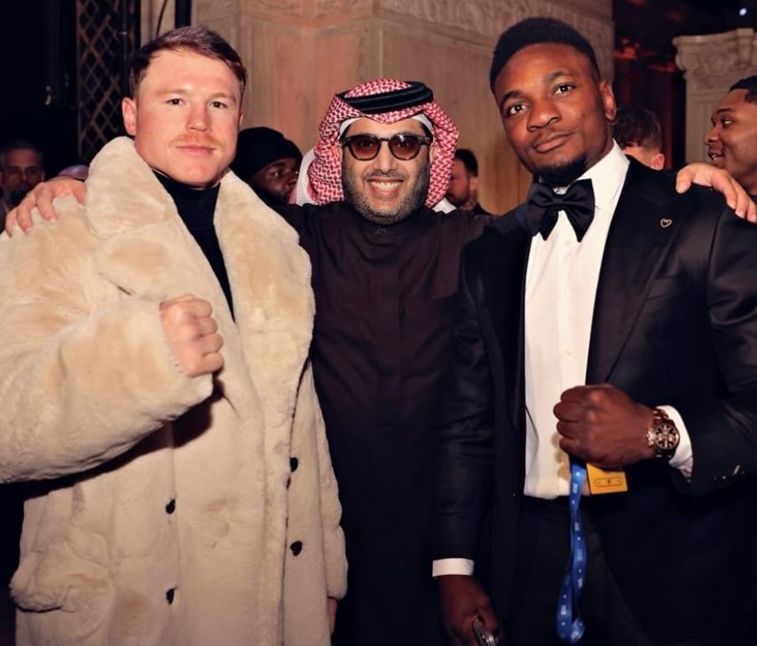 Saúl 'Canelo' Álvarez en el ring durante una pelea en Las Vegas