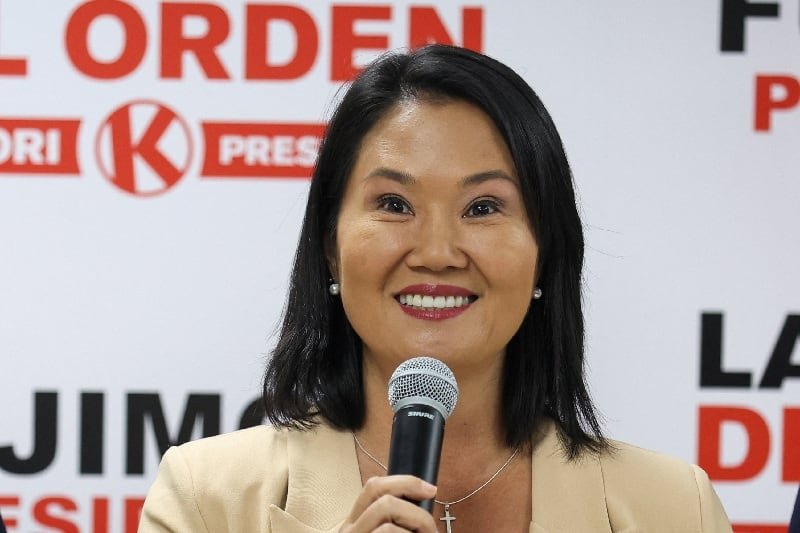 Keiko Fujimori durante declaraciones a medios