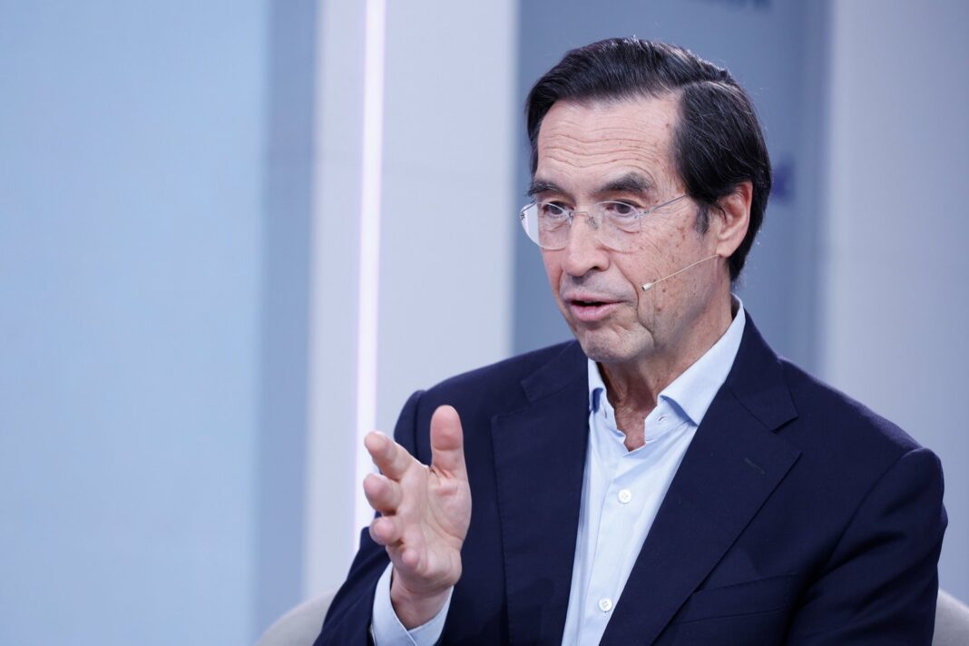 Mario Alonso Puig durante una entrevista