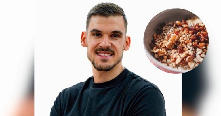 Muesli casero alto en proteínas con yogur griego y frutas