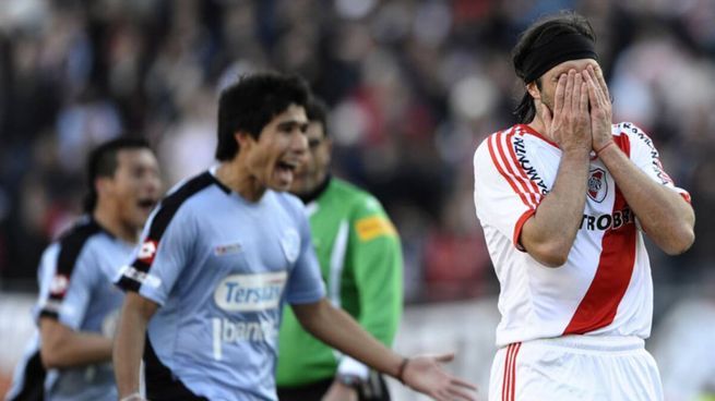 Ricardo Zielinski, Juan Carlos Olave y Franco Vázquez, protagonistas de la promoción 2011 de Belgrano ante River
