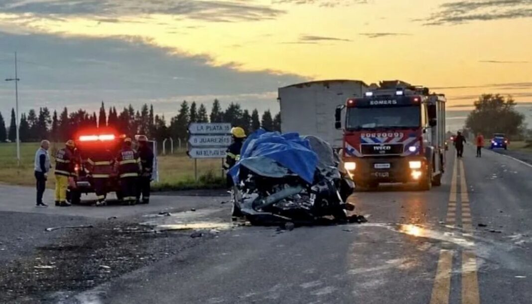 Vehículos siniestrados en el cruce de rutas 8 y 3 en Córdoba