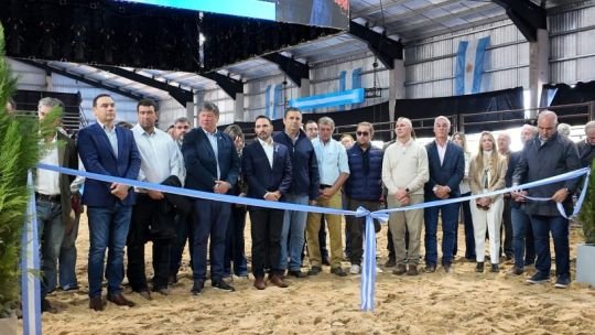 Gobernador Juan Pablo Valdés en Las Nacionales 2026 en Riachuelo, Corrientes