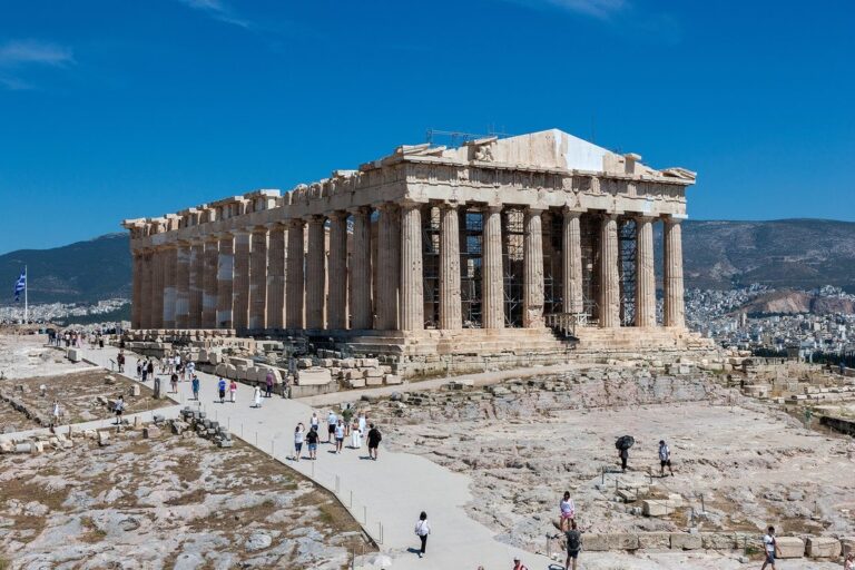 Fachada occidental del Partenón de Atenas