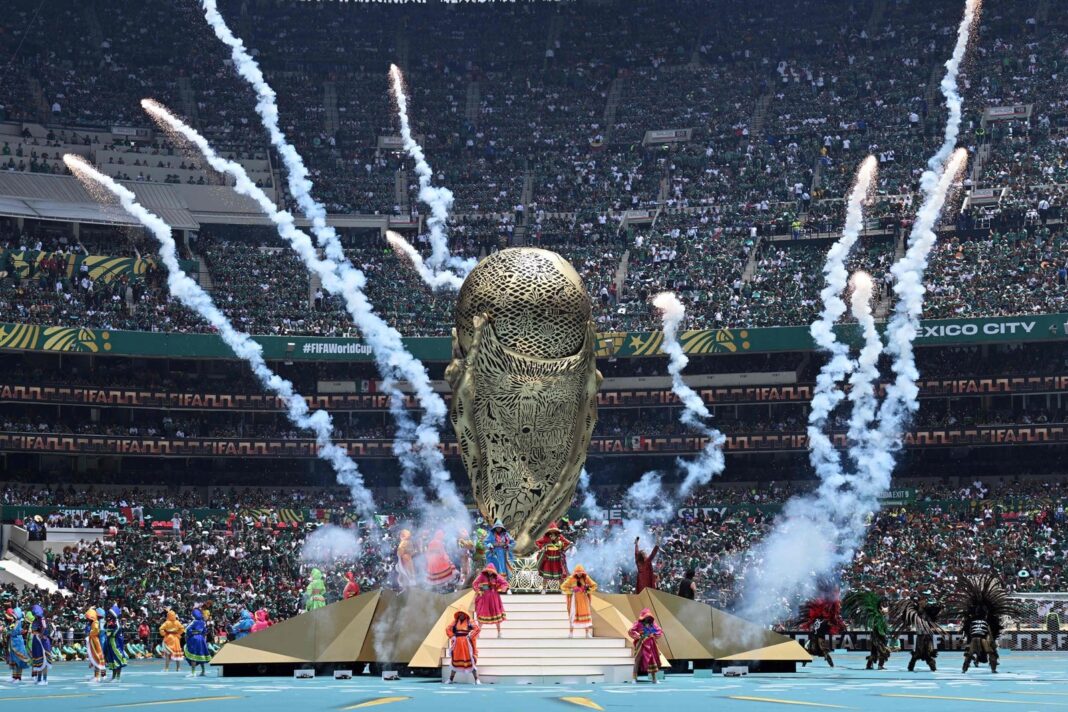 Artistas Michael Bublé, Alanis Morissette y otros en la ceremonia de apertura del Mundial 2026 en Toronto