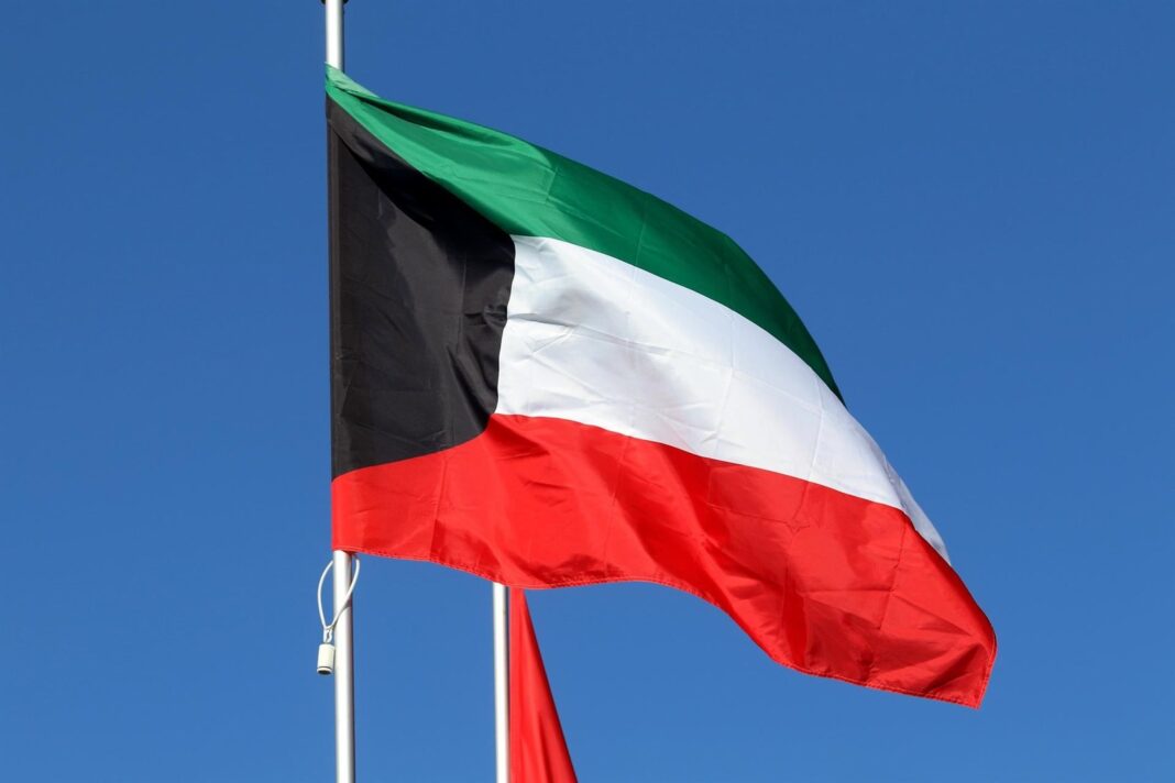 Aeropuerto Internacional de Kuwait tras ataque con drones