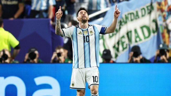 Lionel Messi celebrando un gol con la camiseta de Argentina en el Mundial 2026