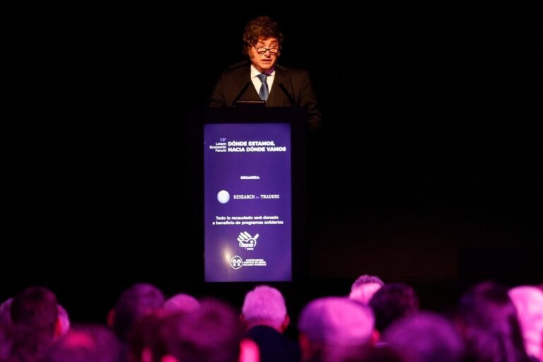 El presidente Javier Milei durante una intervención en el Latin American Forum