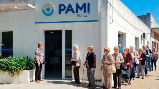 Página web de PAMI con herramienta digital para reclamos de medicamentos