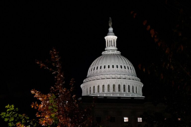 Sesión del Senado de Estados Unidos en el Capitolio