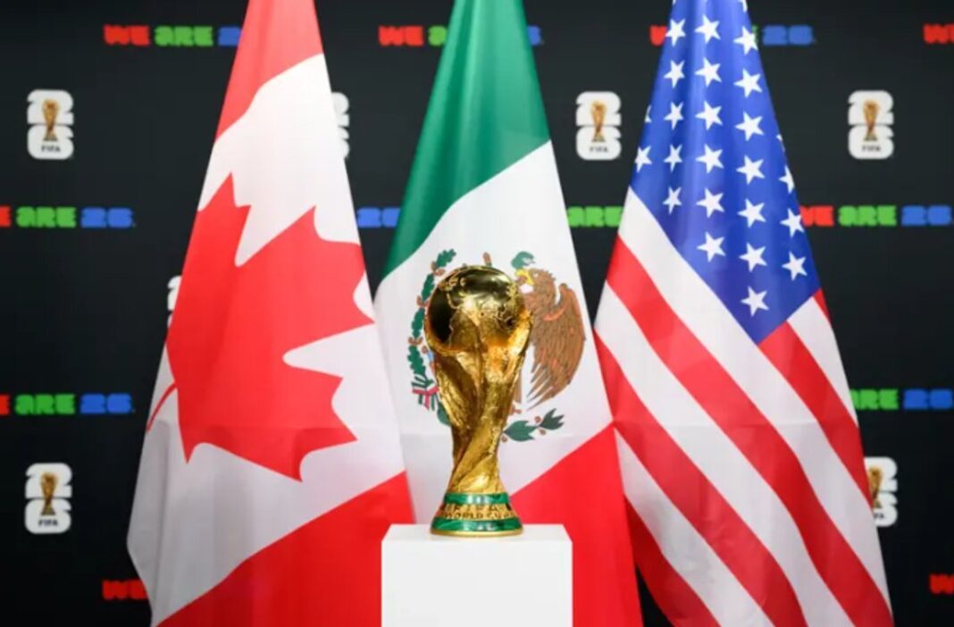 Logos de CONCACAF, AFC y UEFA junto al del Mundial de fútbol