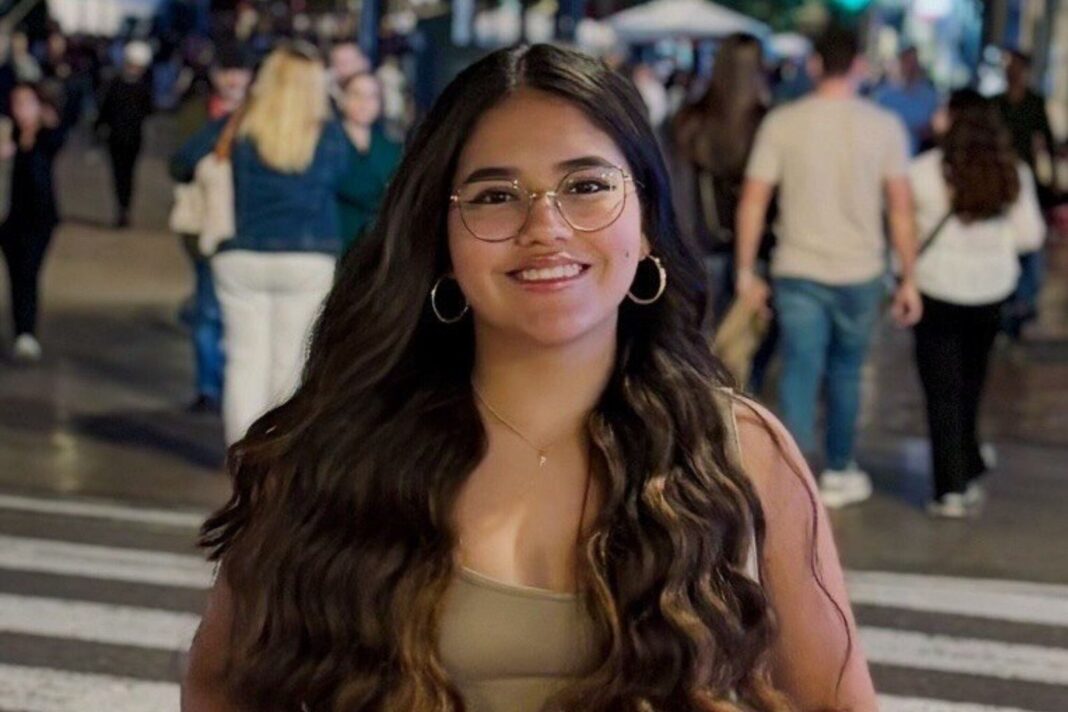 Paula Álvarez, migrante colombiana, cuenta su experiencia laboral en España
