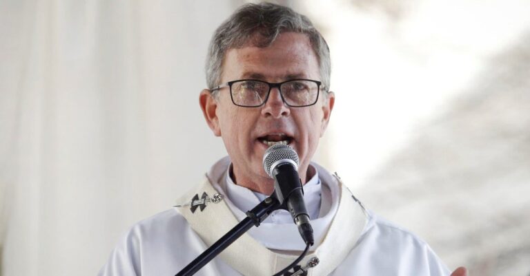 Misa en la Iglesia San Patricio de Belgrano encabezada por el arzobispo Jorge García Cuerva